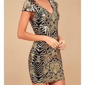 ✨NWOT LULU’s DRESS✨